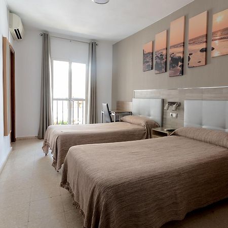 Hostal La Pilarica Marbella Ngoại thất bức ảnh