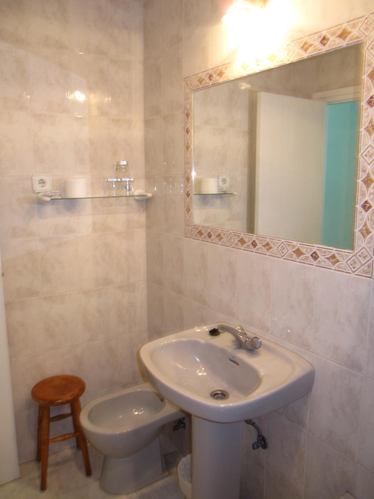 Hostal La Pilarica Marbella Phòng bức ảnh