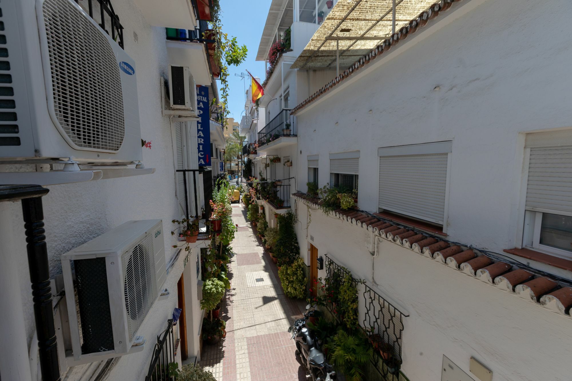 Hostal La Pilarica Marbella Ngoại thất bức ảnh